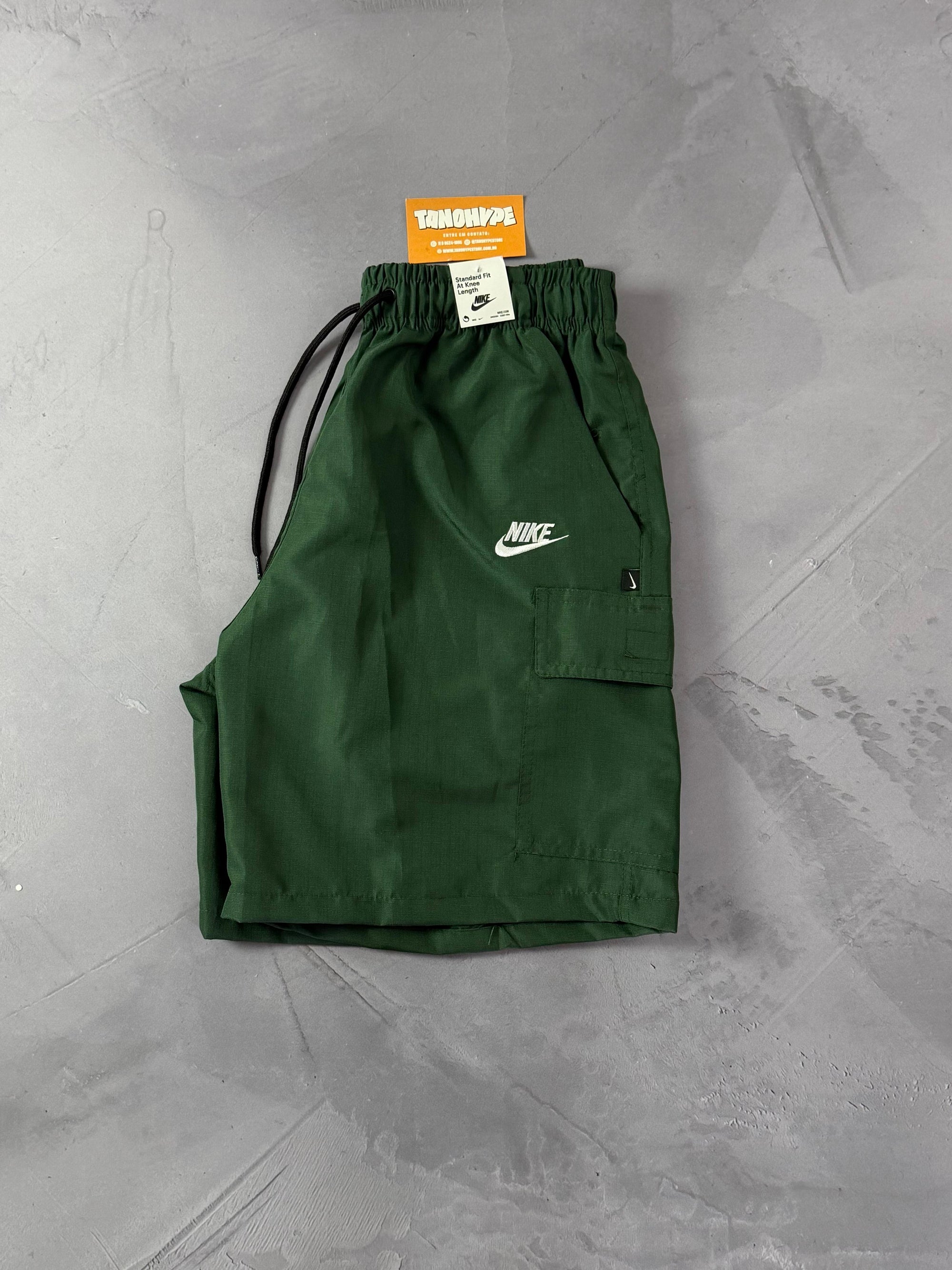 Shorts Ripstop Cargo Nike - Verde