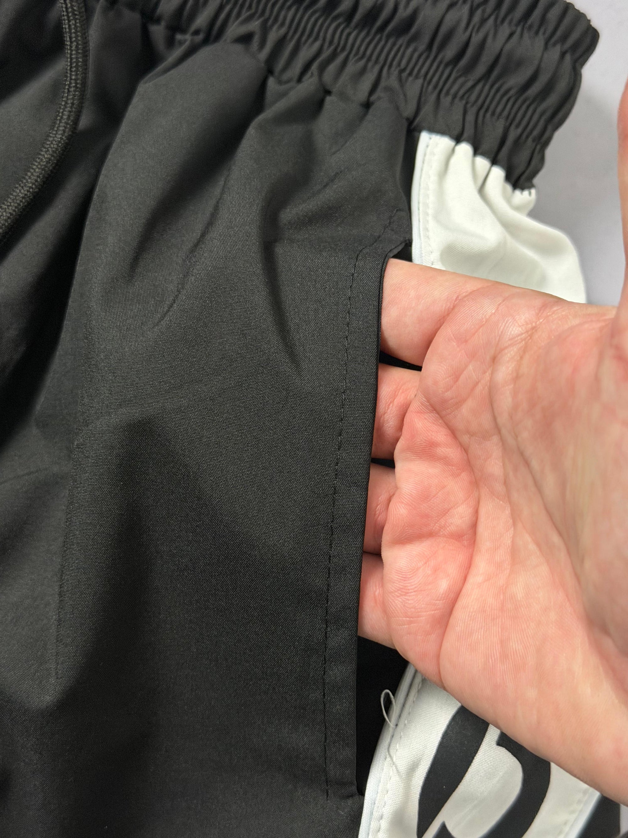 Shorts Tactel Lacoste Letreiro - Preto