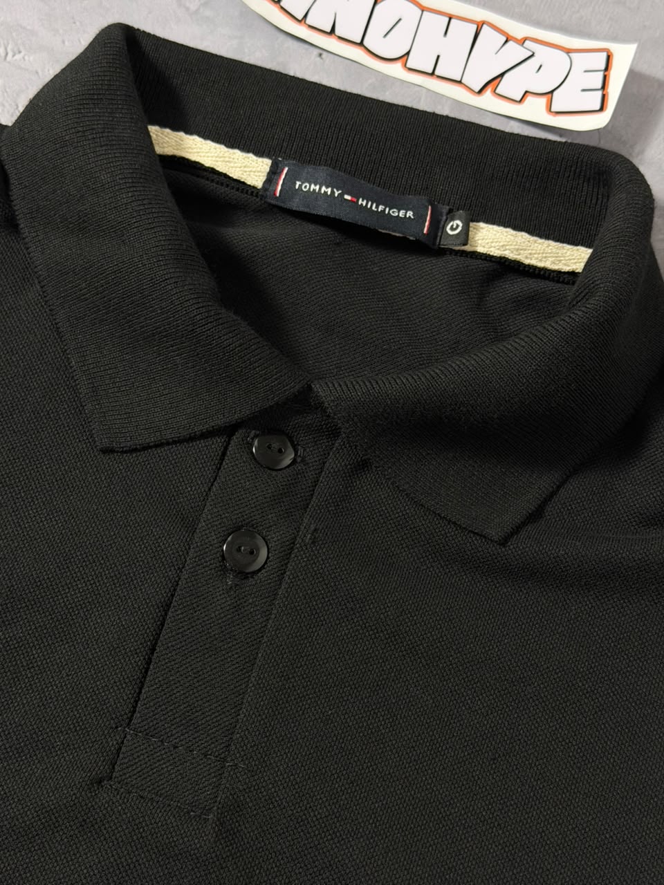 Polo Tommy Hilfiger Chest - Preto