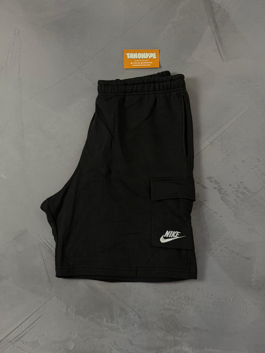Shorts Moletom Cargo Nike Club - Preto