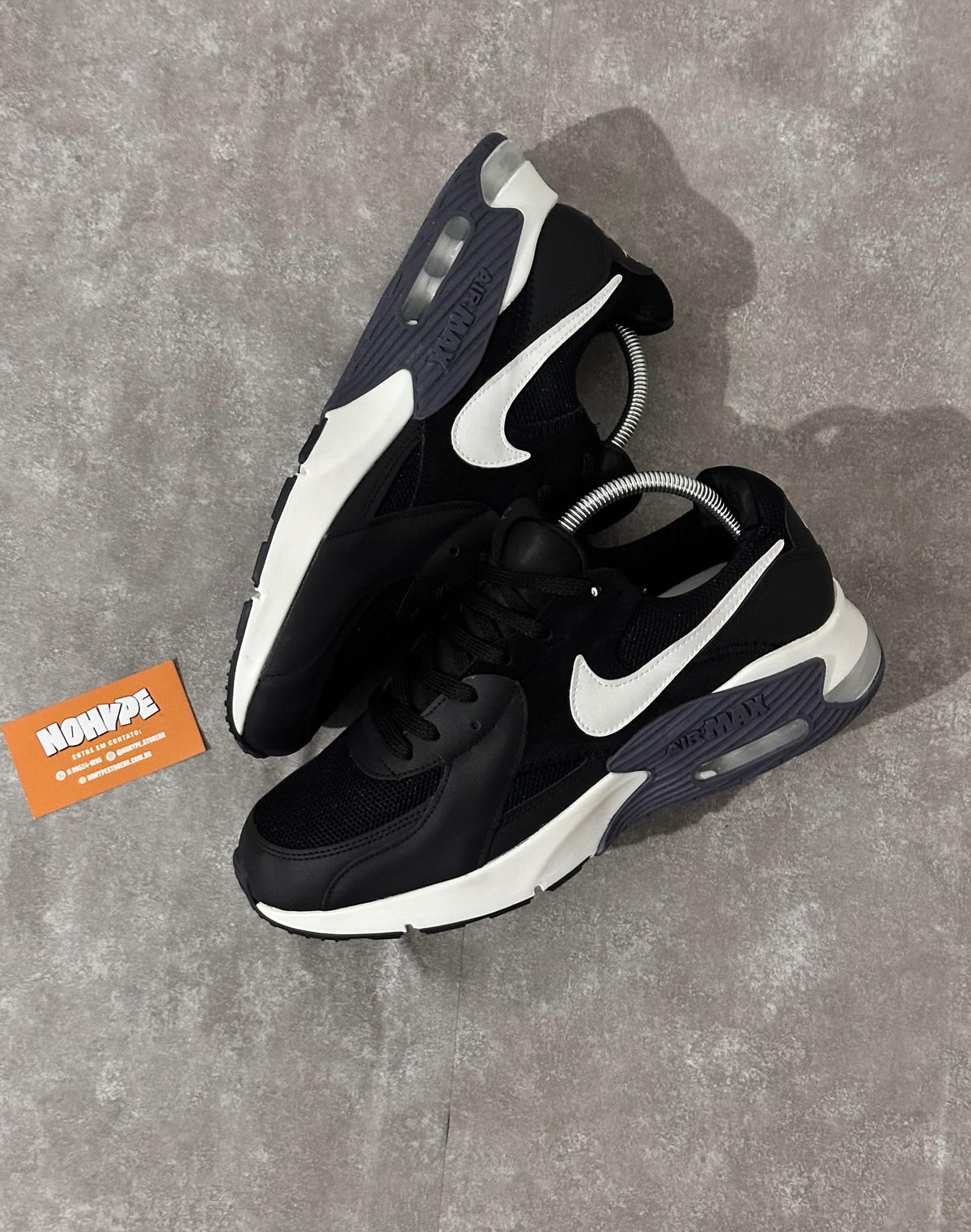 Tênis Nike Air Max Excee - Preto/Branco