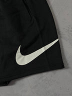 Shorts Moletom Nike Big Swoosh - Preto