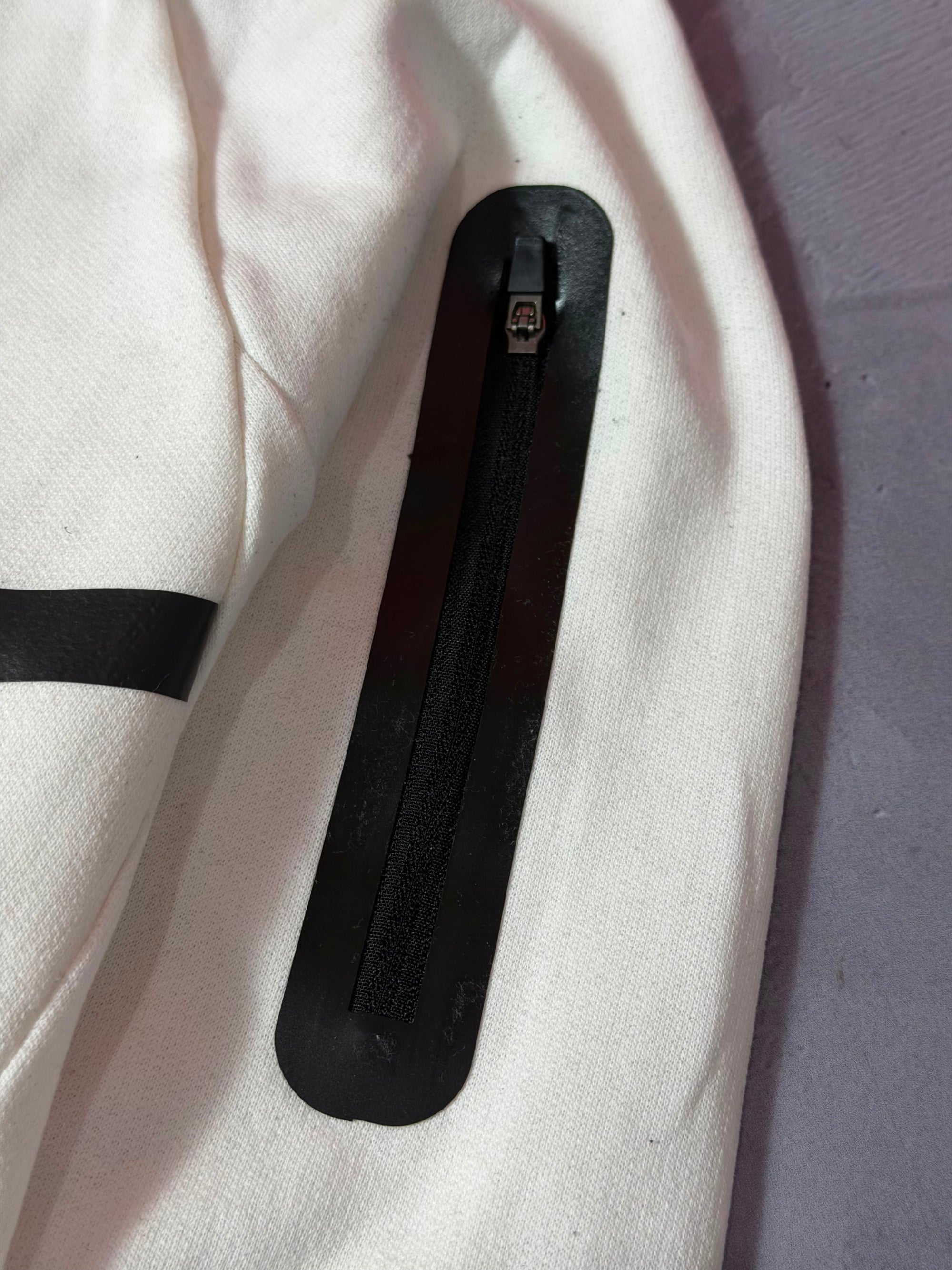 Conjunto Nike Tech Fleece - OffWhite