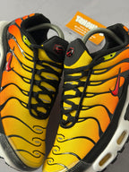 Tênis Nike Air Max Plus TN - Sunset