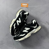 Tênis New Balance 9060 - Preto e Branco