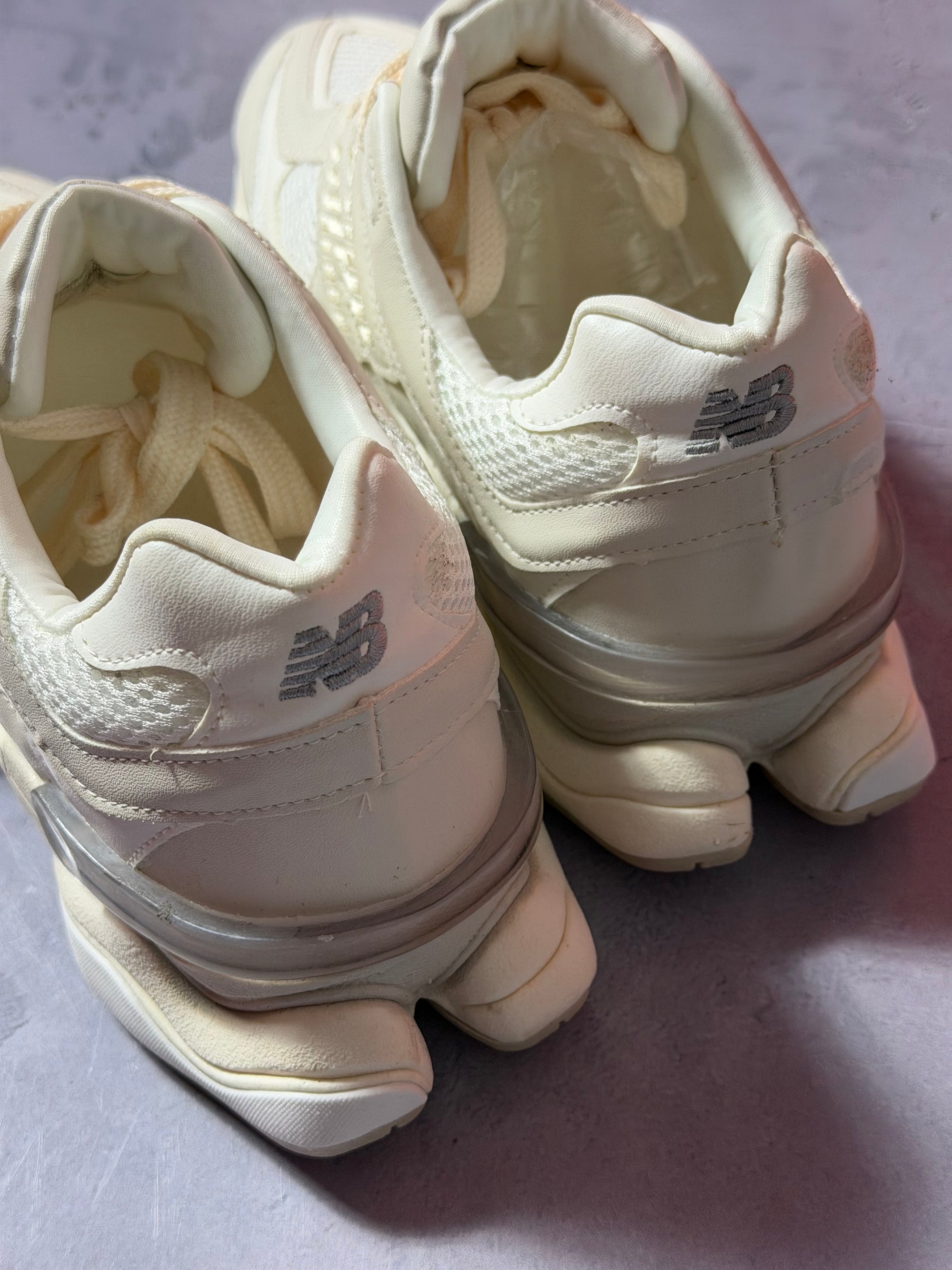 Tênis New Balance 9060 - Off-White