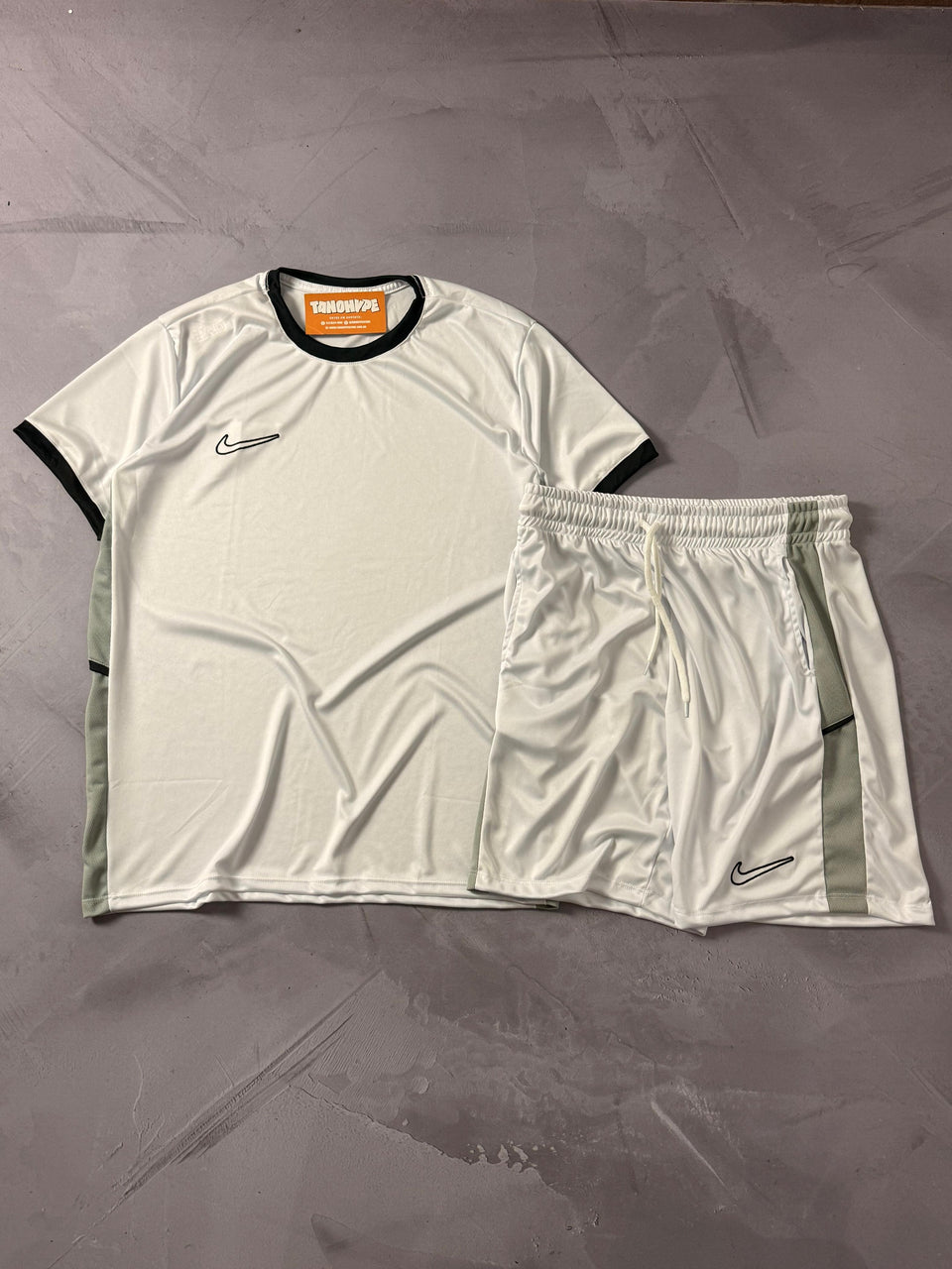 Conjunto Nike Academy 2025 - Branco/Cinza