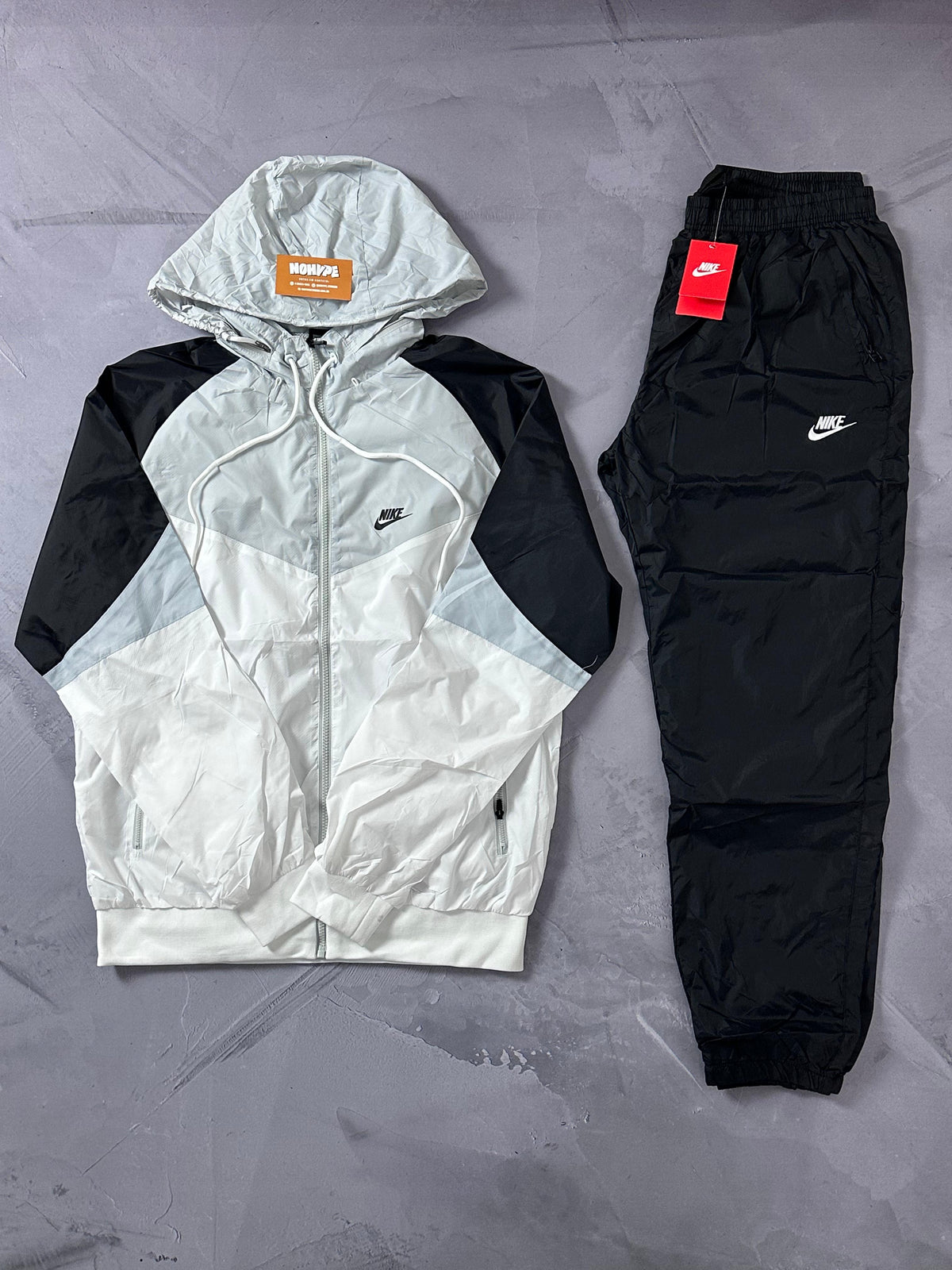 Conjunto Nike - Calça + Corta Vento Cinza/Branco