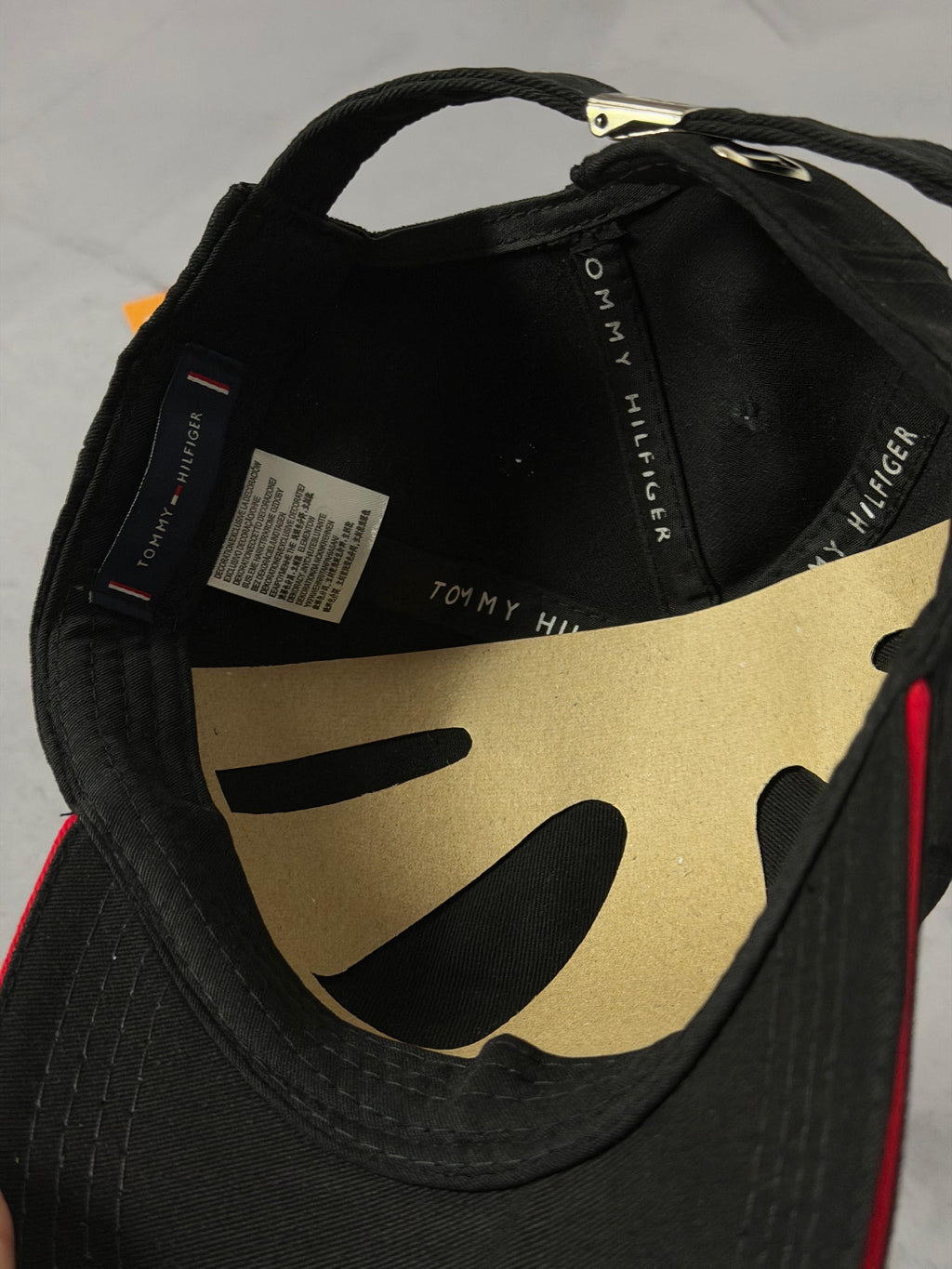 Boné Tommy Hilfiger - Preto