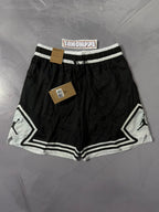 Shorts Jordan Diamond Dri Fit - Preto e Branco