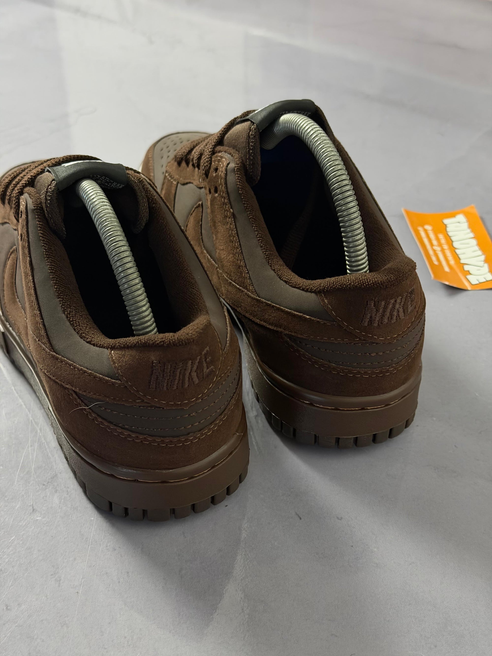 Tênis Nike Dunk - Marrom Camurça