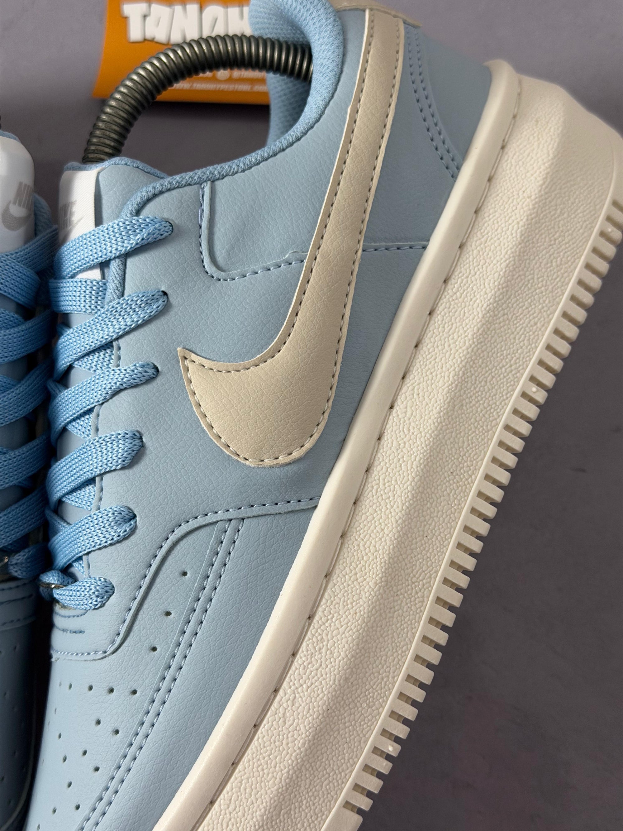 Tênis Nike Court Vision Alta - Azul