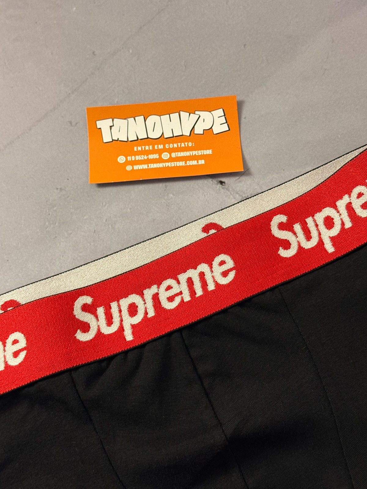 CUECA SUPREME - PRETA/VERMELHA