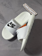 Chinelo Slide Nike Victori - Branco