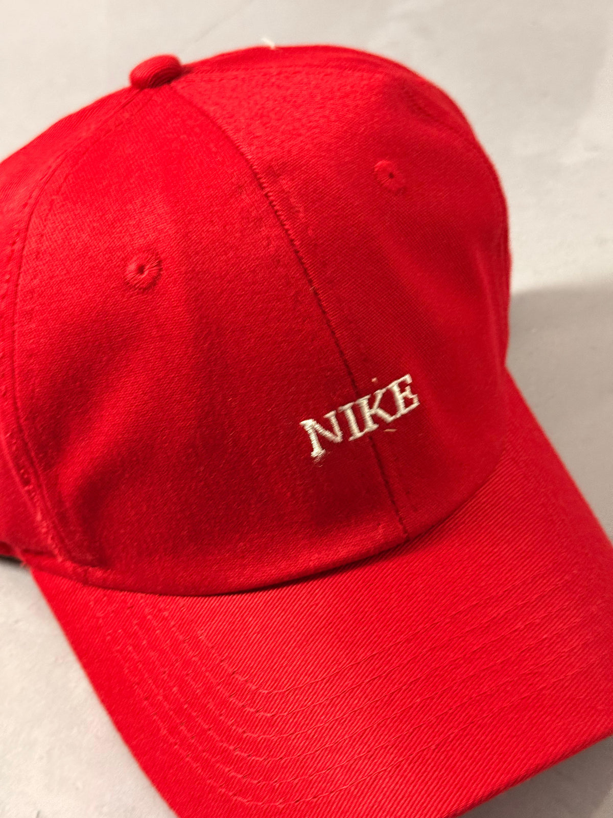 Boné Nike Letter - Vermelho