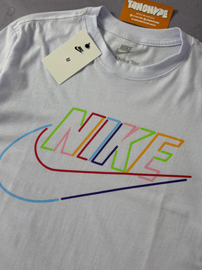 Camiseta Nike Color - Branca