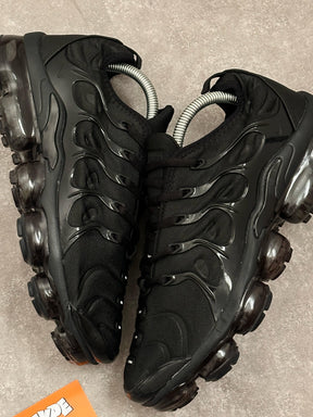 Tênis Nike Vapormax Plus - Preto