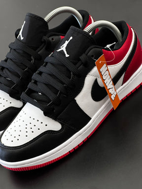 Tênis Nike Air Jordan Low 1 - Chicago