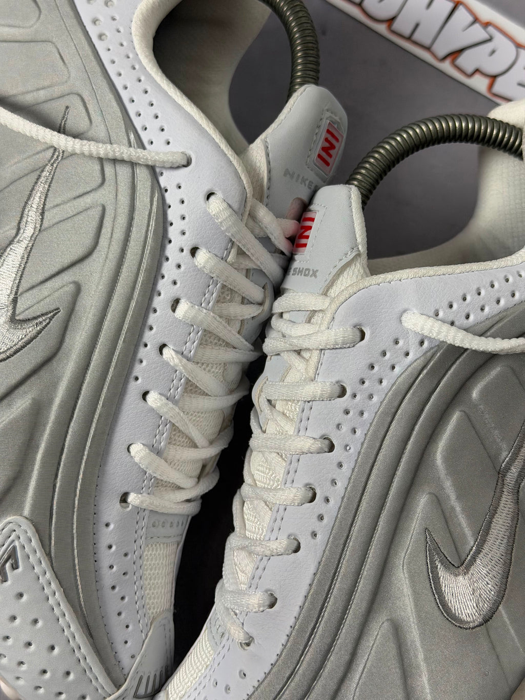 Tênis Nike Shox R4 - Branco