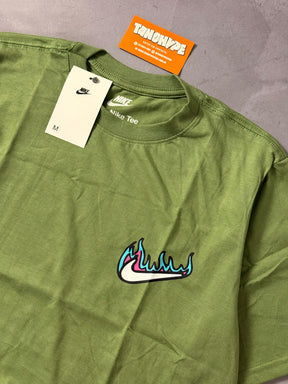 Camiseta Nike Max Heat - Verde
