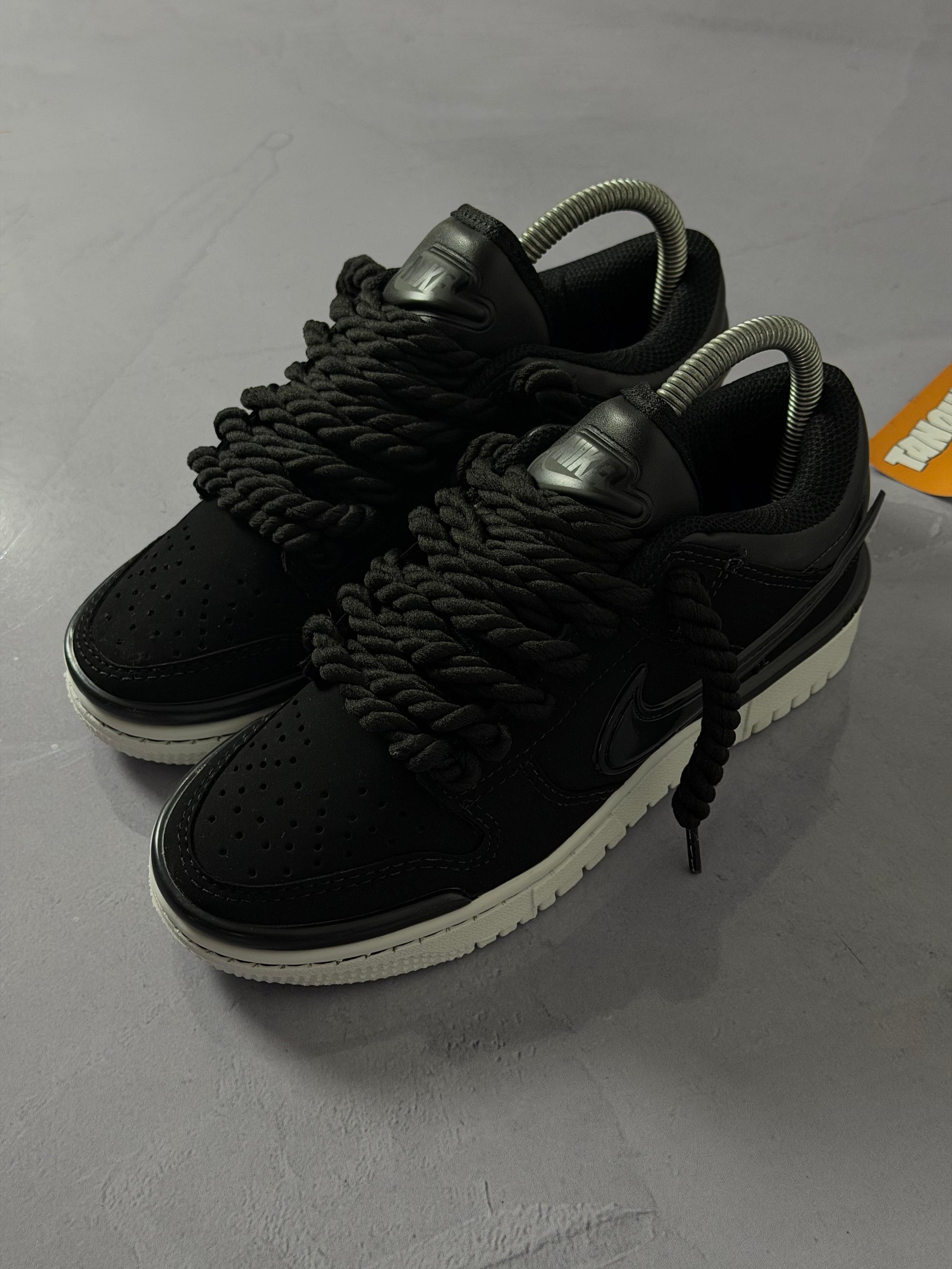 Tênis Nike Dunk Twist - Nobuck