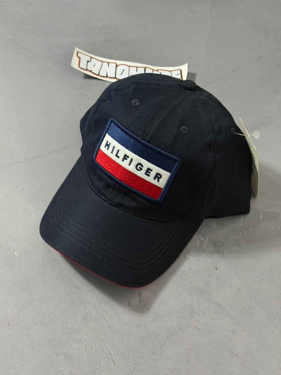 Boné Tommy Hilfiger Plaquinha - Azul Marinho