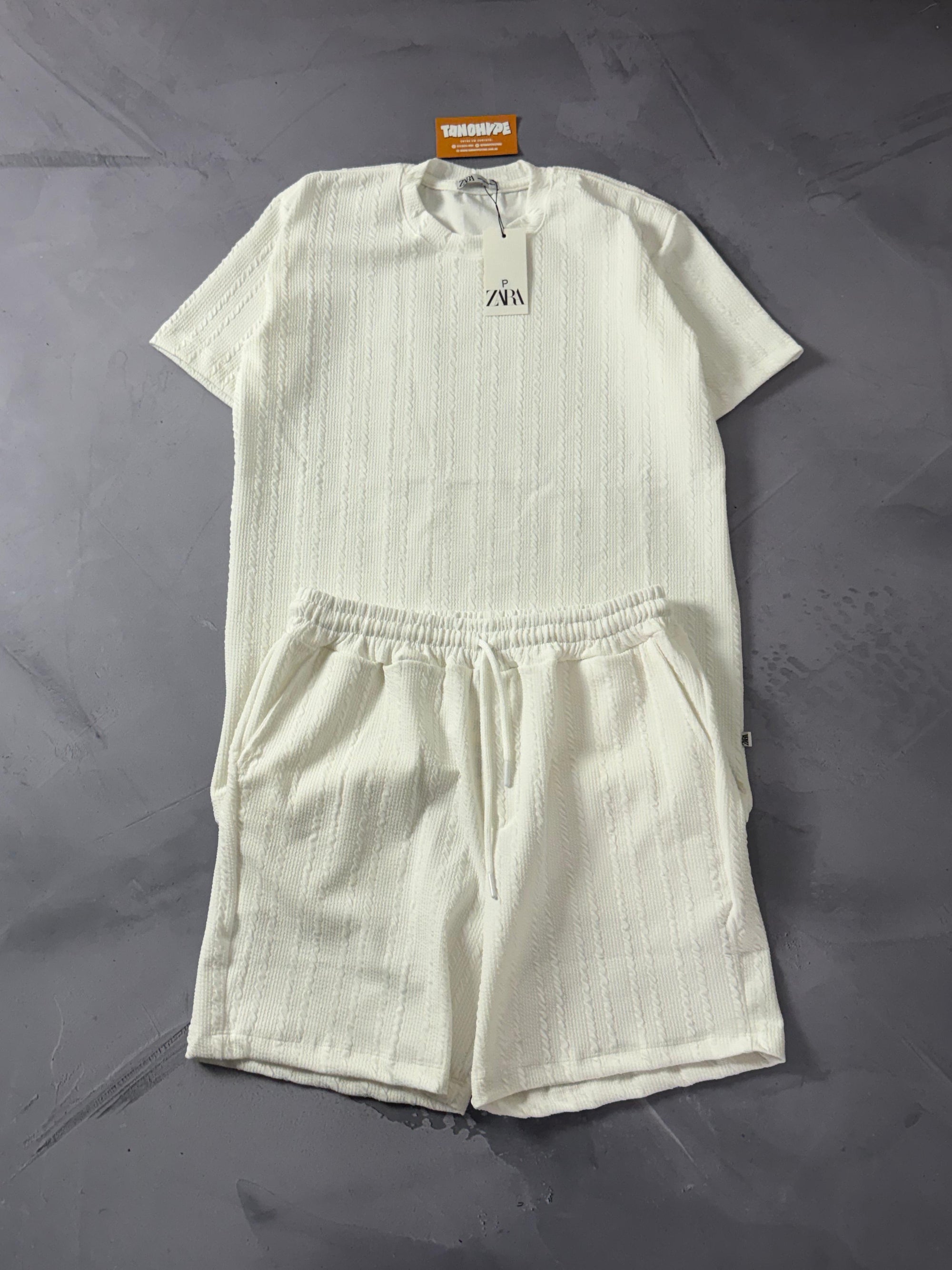 Conjunto Zara - OffWhite