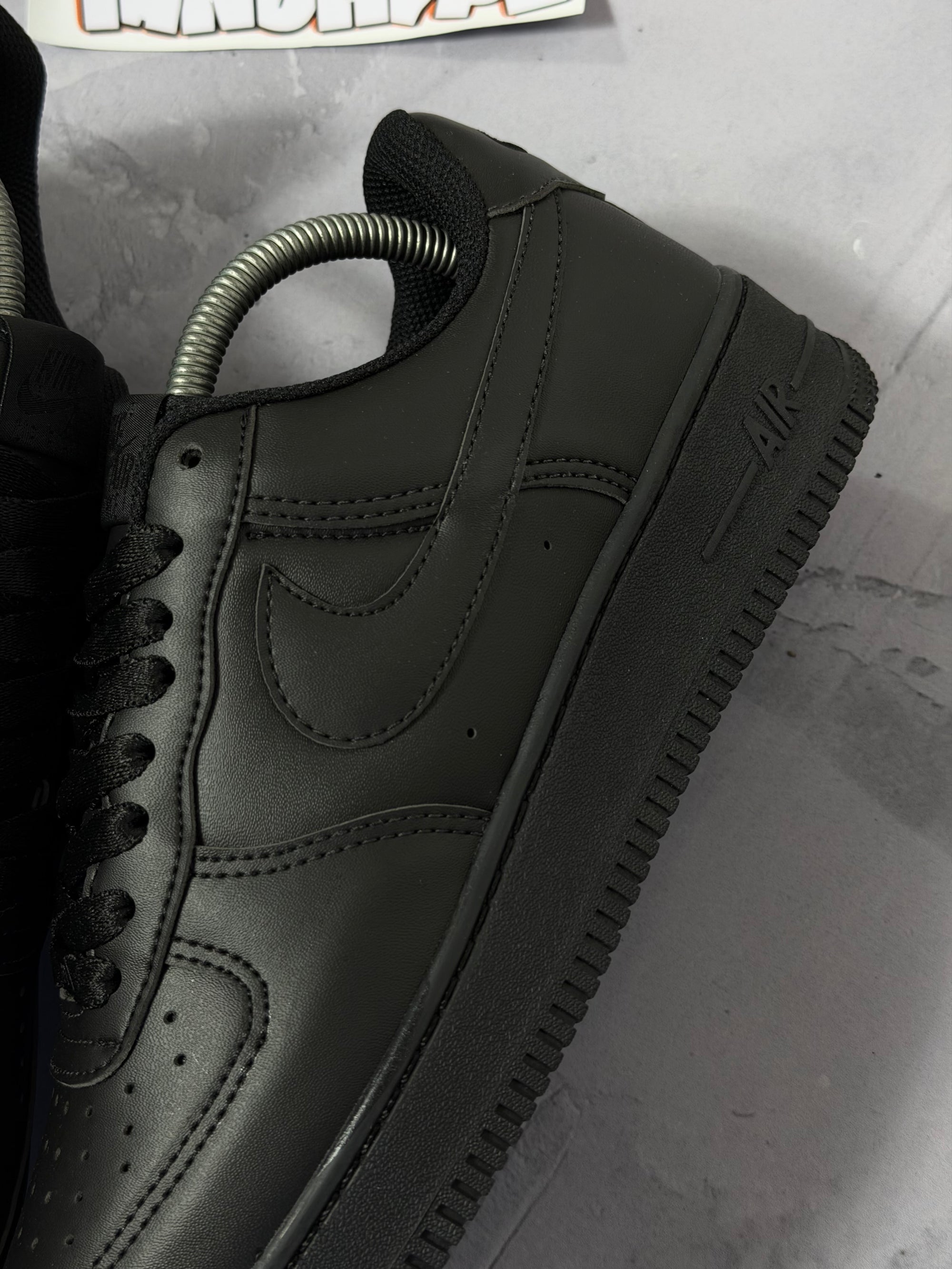 Tênis Nike Air Force 1 - Preto