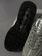 Tênis Nike Air Max 95 x Total 90 - Cinza