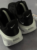 Tênis Nike Vomero - Black White