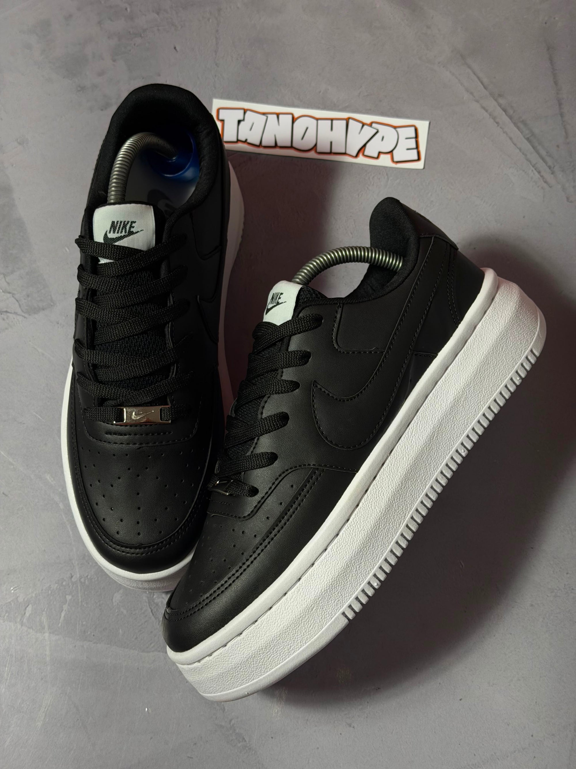 Tênis Nike Court Vision Alta - Preto/Branco