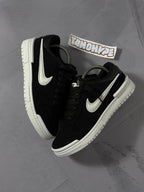 Tênis Nike Dunk Twist - Preto e Branco