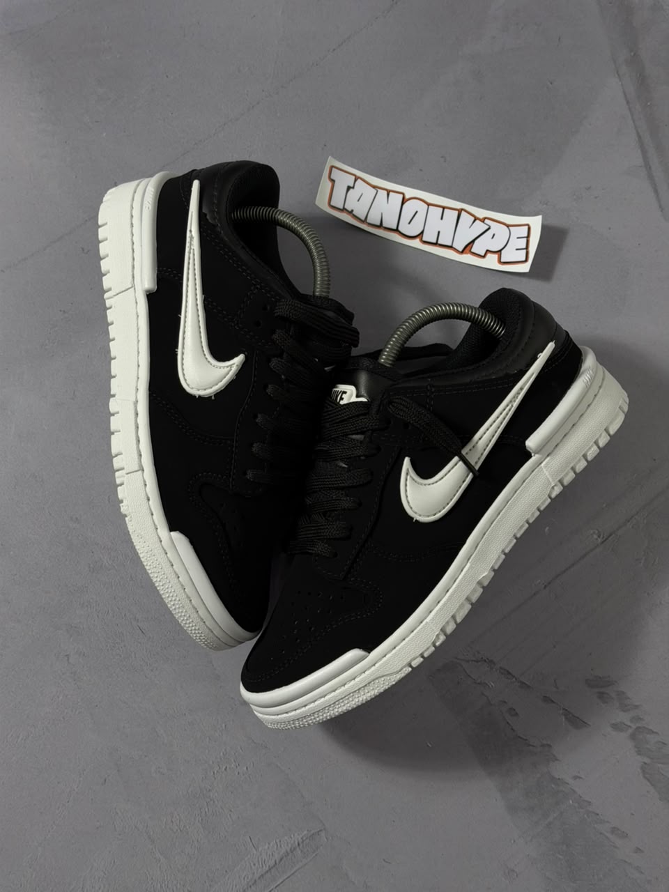 Tênis Nike Dunk Twist - Preto e Branco