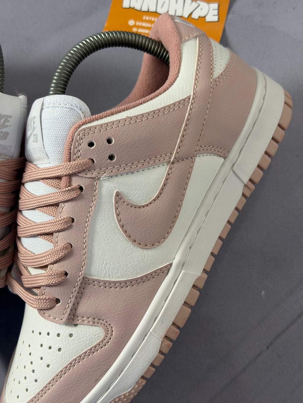 Tênis Nike Dunk - Rosa