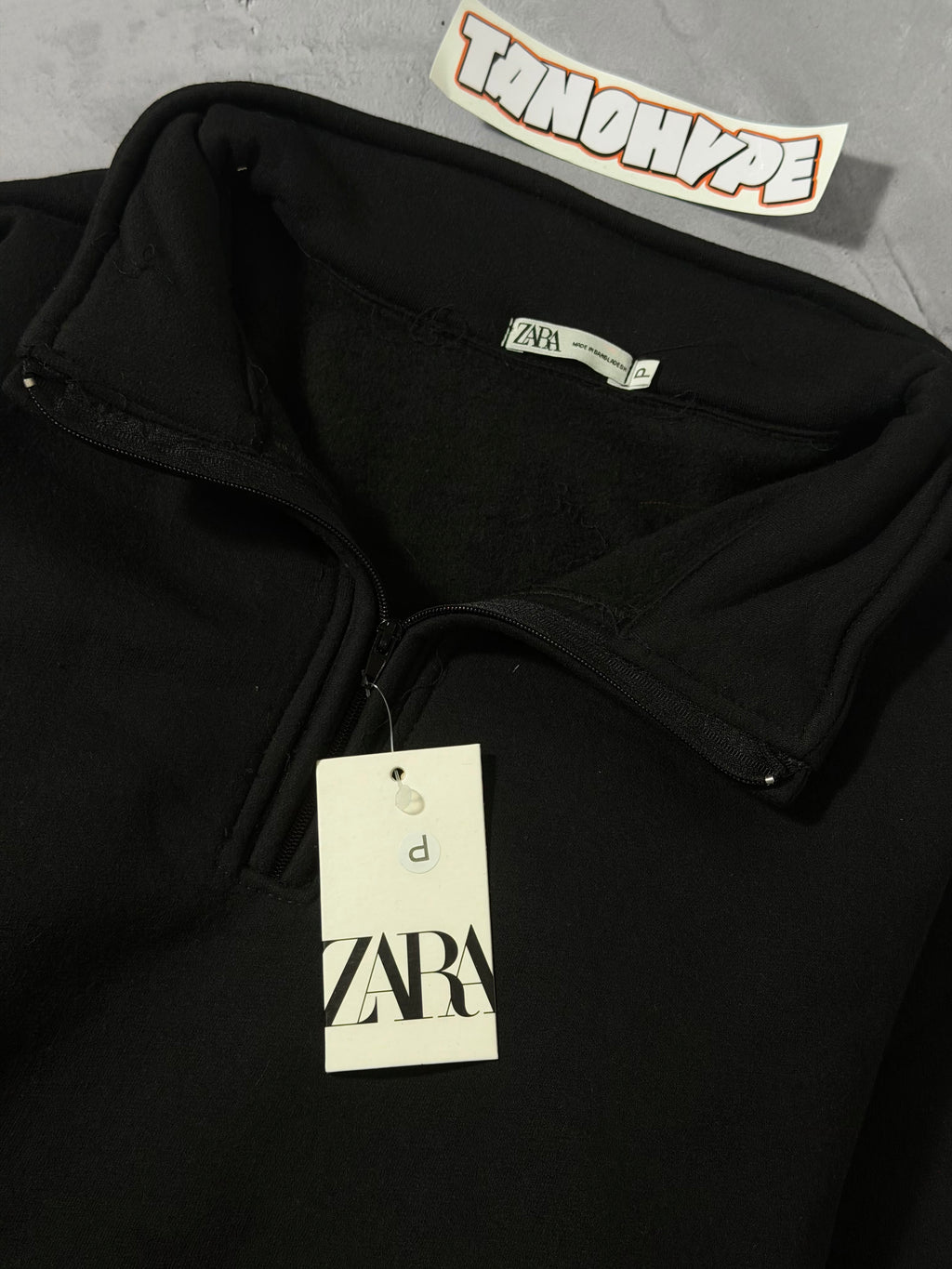 Moletom Gola Alta Zara - Preto