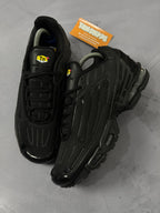 Tênis Nike Air Max Plus TN 3 - Triple Black