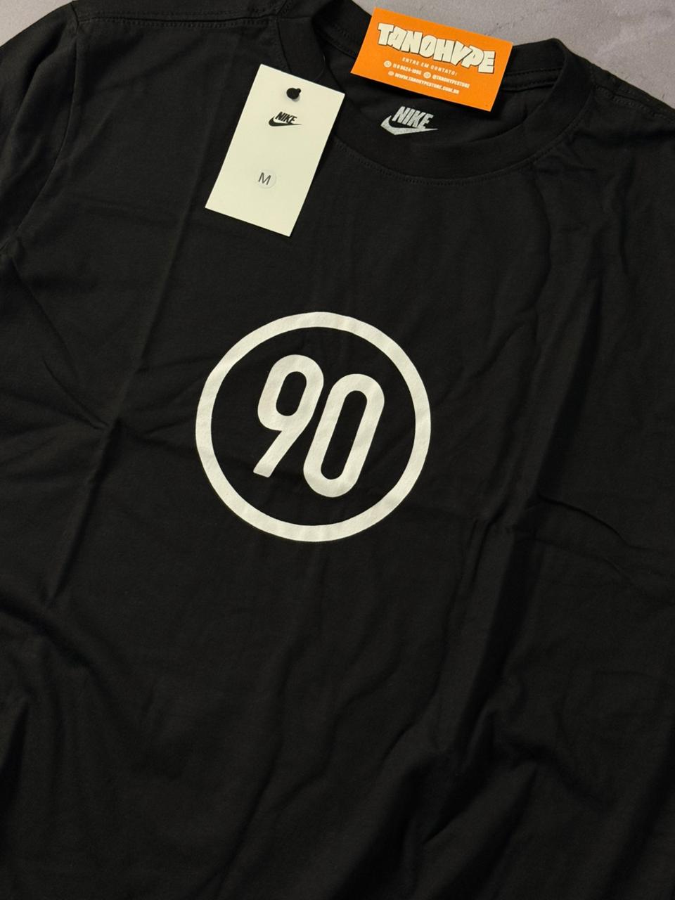 Camiseta Nike Total 90 - Preto