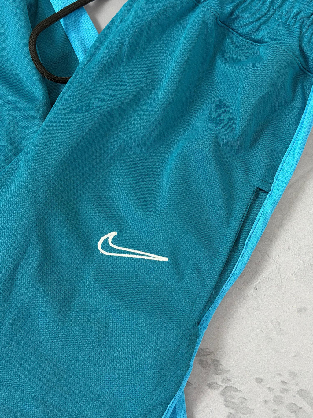 Conjunto Academy Dri Fit - Angelical