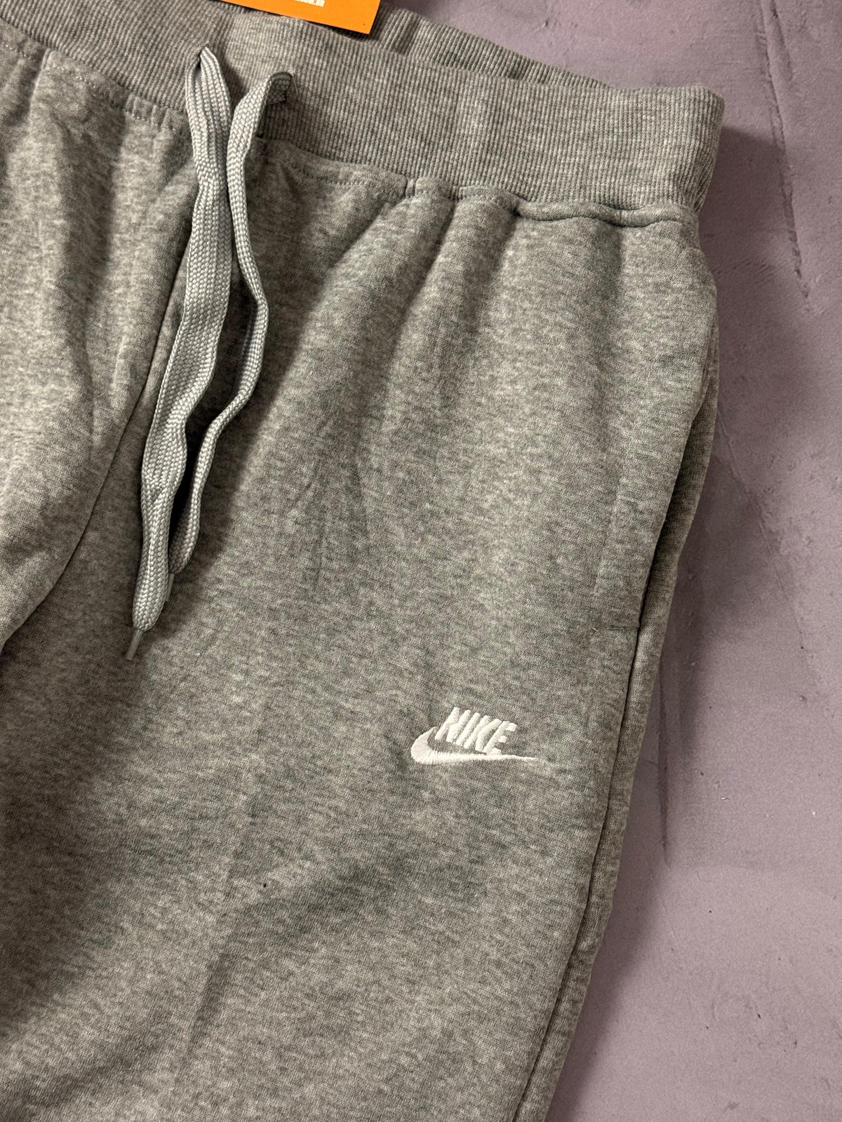 Calça Moletom Nike Club - Cinza Mescla