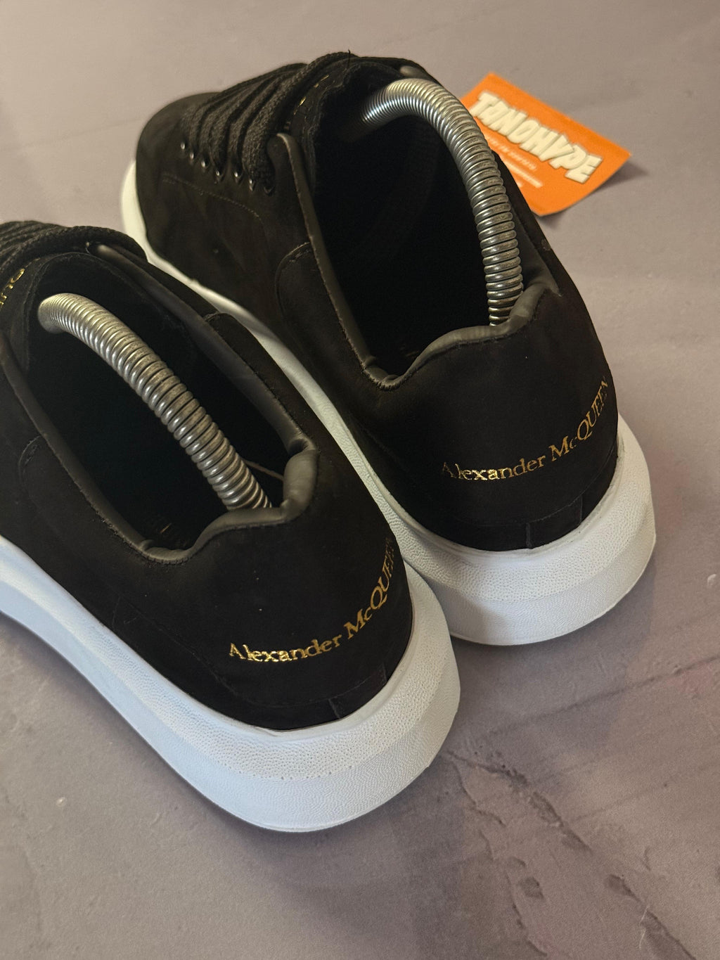 Tênis Alexander McQueen - Preto Camurça
