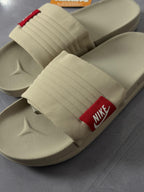 Chinelo Slide Nike Offcourt Adjust - Bege