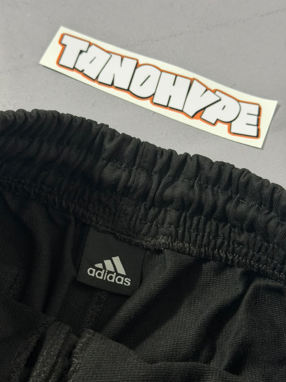 Shorts Tactel Adidas Logo - Preto