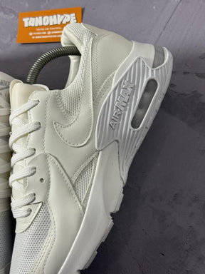 Tênis Nike Air Max Excee - Branco