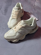 Tênis New Balance 9060 - Off-White
