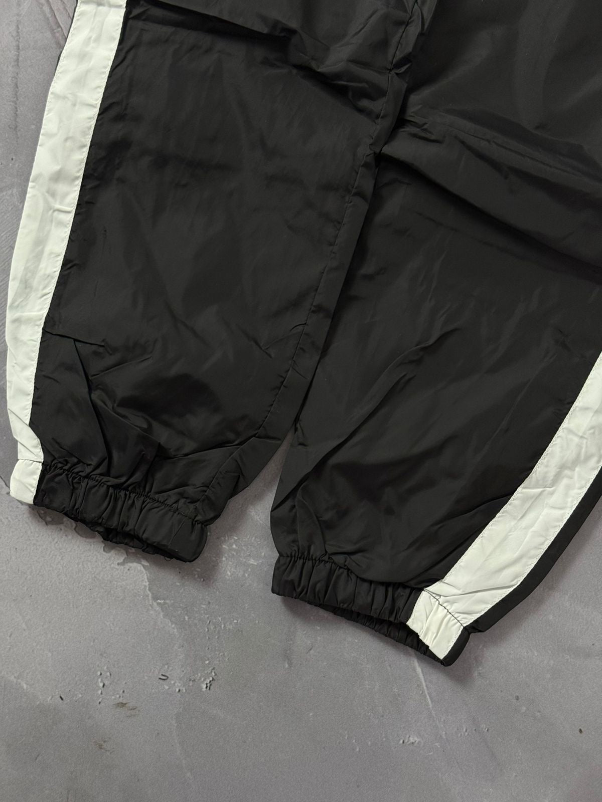 Calça Nike Faixa Tactel - Preto