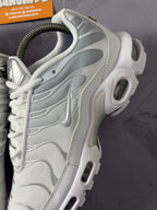 Tênis Nike Air Max Plus TN - Pure Platinum