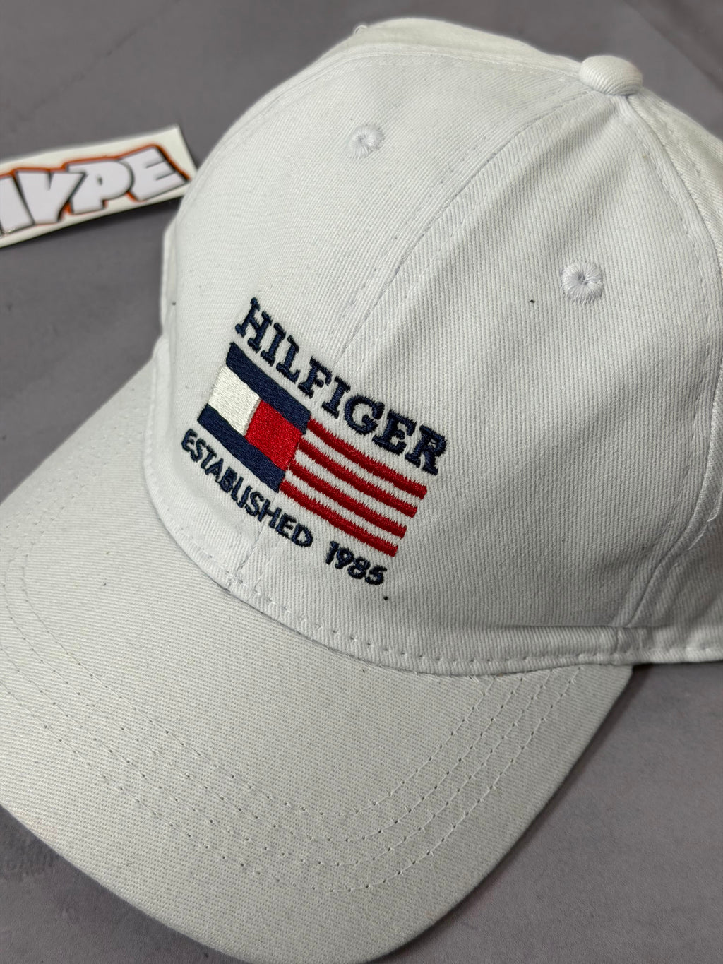 Boné Tommy Hilfiger 02 - Branco