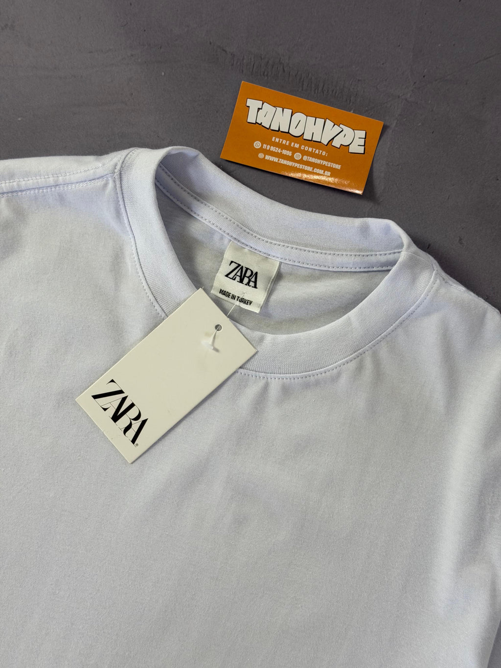Camiseta Zara - Branca