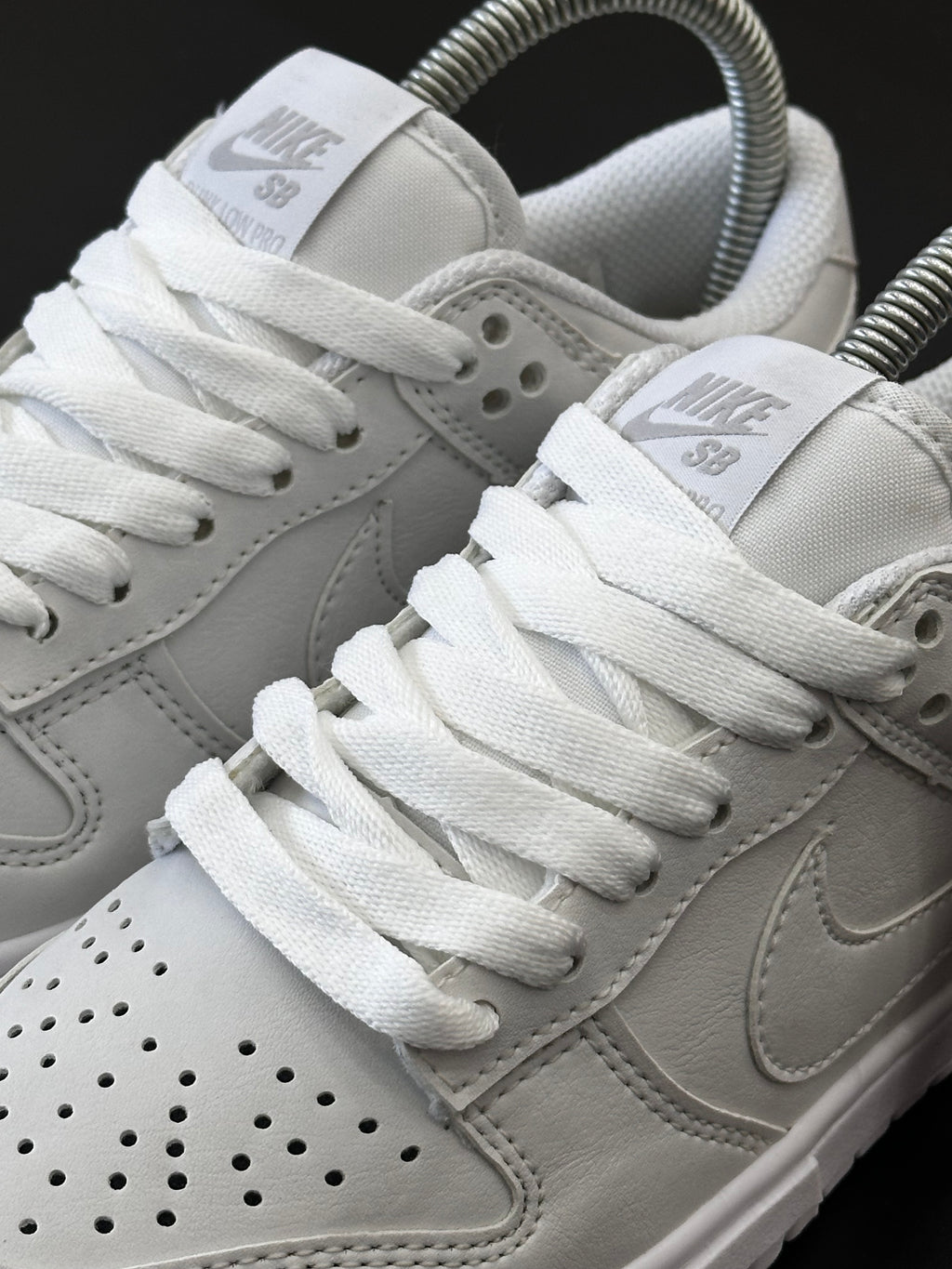 Tênis Nike Dunk Sb Low - Branco
