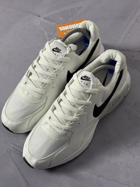 Tênis Nike Air Max Excee - Branco/Preto